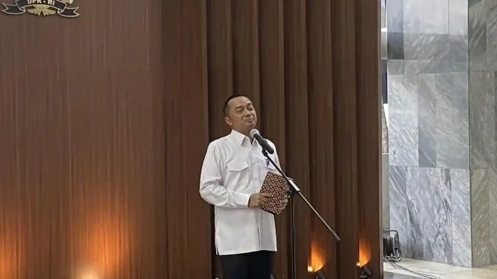 Selain Gubernur Bank Indonesia, Prabowo Kirim Surpres Calon Komisioner OJK dan Dubes ke DPR