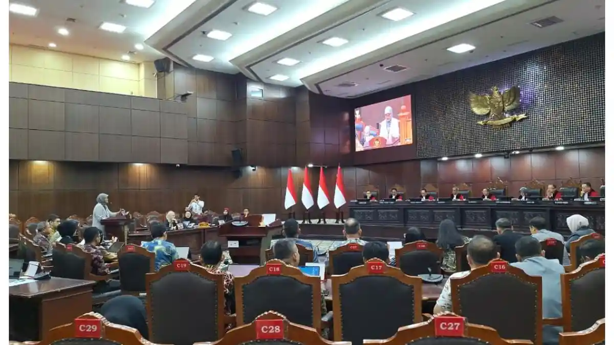 Sidang-gaji-dosen-di-MK