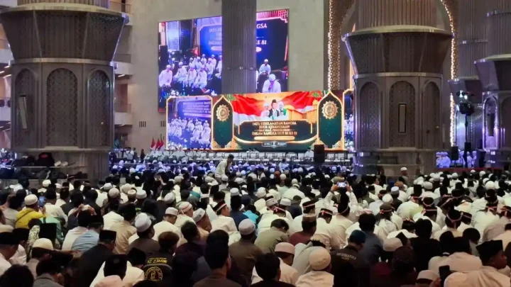 130 Ribu Jemaah Hadiri Zikir Kebangsaan HUT ke-81 RI di Masjid Istiqlal