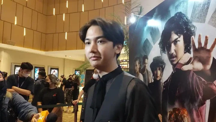 Lutesha Ungkap Cara Bangun Chemistry dengan Ari Irham di Film Seni Merayu Tuhan