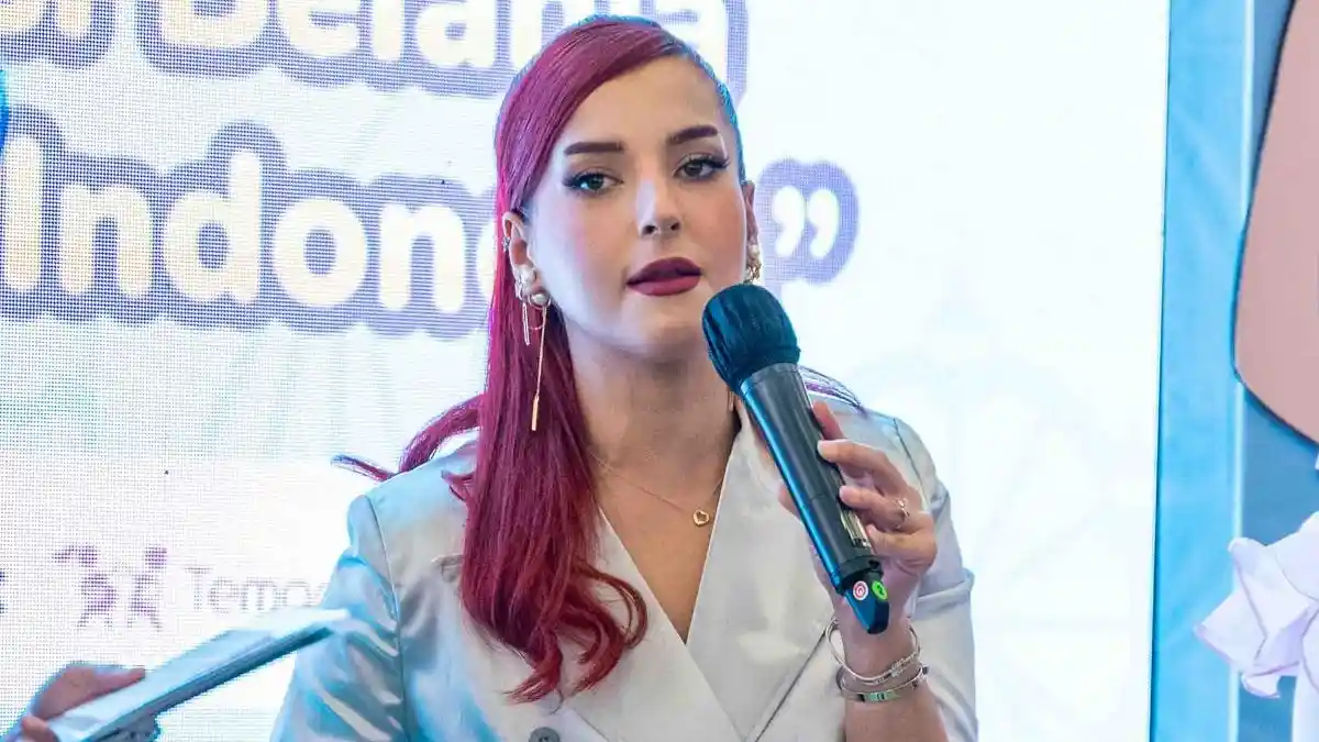 beauty-influencer-tasya-farasya