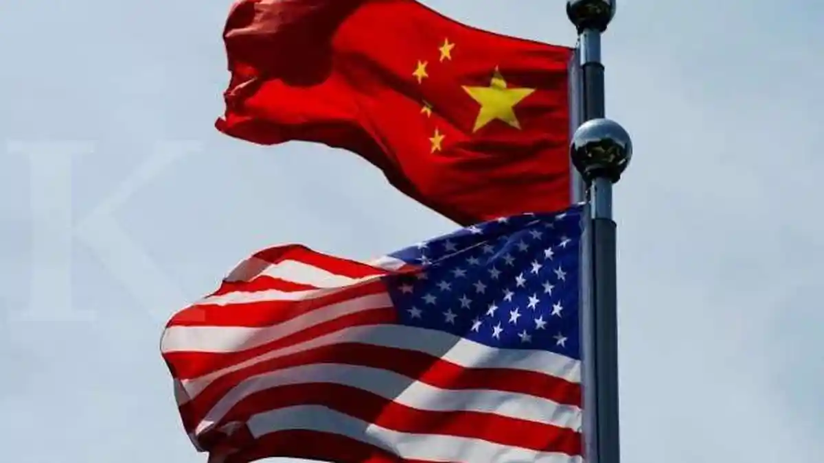 bendera-china-dan-as-berkibar-di-dekat