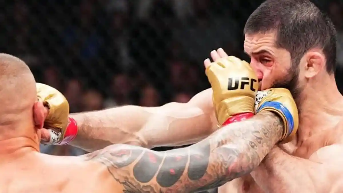 islam-makhachev-vs-dustin-poirier-1