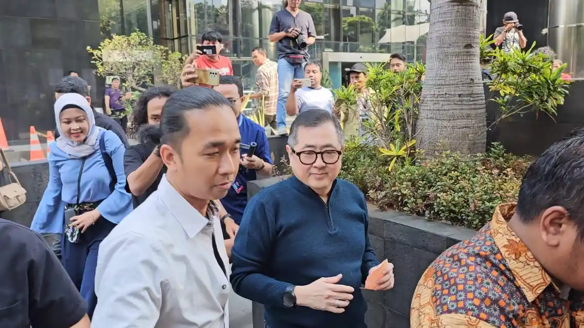 komisaris-pt-dosni-roha-logistik-bambang-rudijanto-tanoesoedibjo-usai-diperiksa-kpk