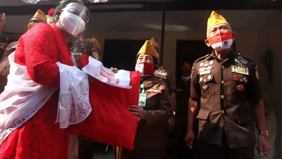 memperingati-hari-veteran-nasional_20200811_124544