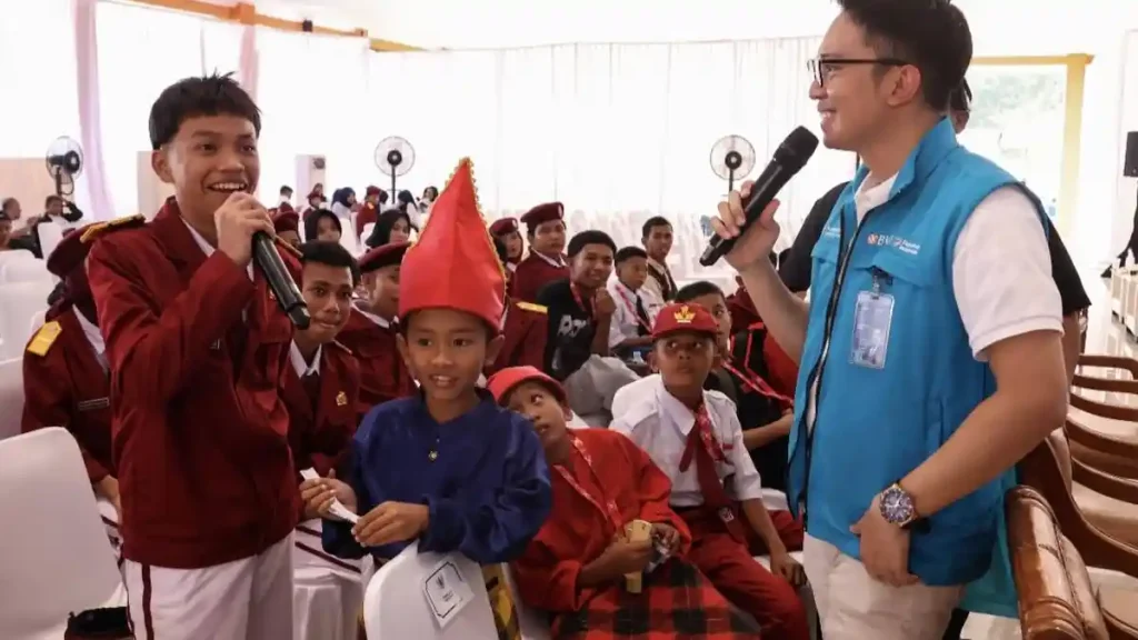 BNI-Sahabat-Sekolah-Rakyat-OK