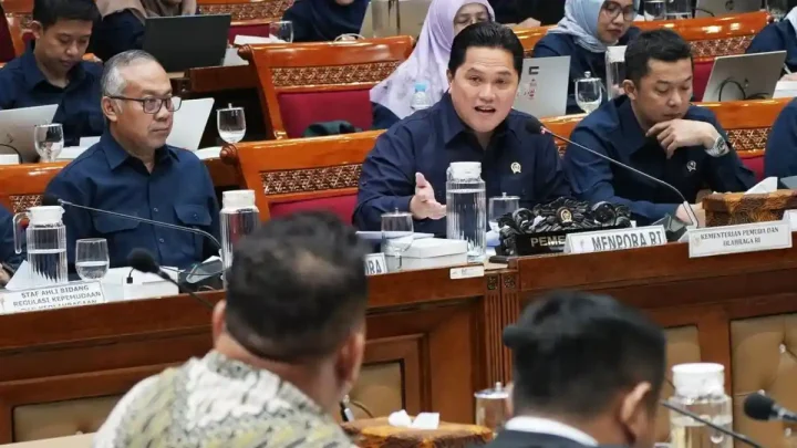 Menpora Erick Thohir Paparkan Kinerja Anggaran dan Arah Kebijakan dalam Raker dengan Komisi X DPR