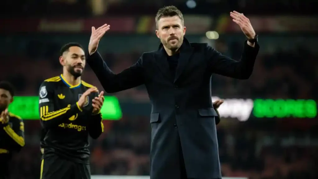 Pelatih-Manchester-United-Michael-Carrick-merayakan-kemenangan-atas-Arsenal