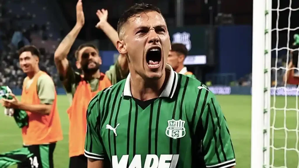 Selebrasi-Jay-Idzes-saat-berhasil-mengantarkan-Sassuolo-mengalahkan-Lazio