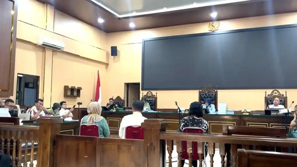 sidang-korupsi-TPPU-jual-beli-lahan-BUMD-Cilacap-terdakwa-Widi-Prasetijono-dkk-Pengadilan-Militer