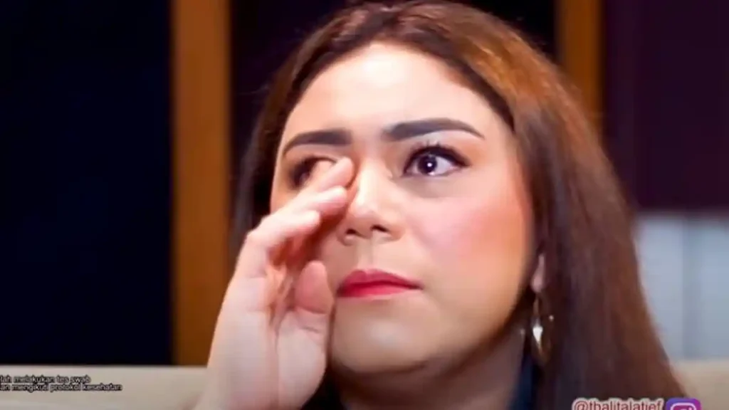 thalita-latief-berkaca-kaca-bercerita-soal-rumah-tangganya